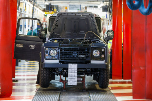 LR_2M_Defender_Thurs_654web