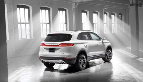 WEB_15LincolnMKC_02_hr